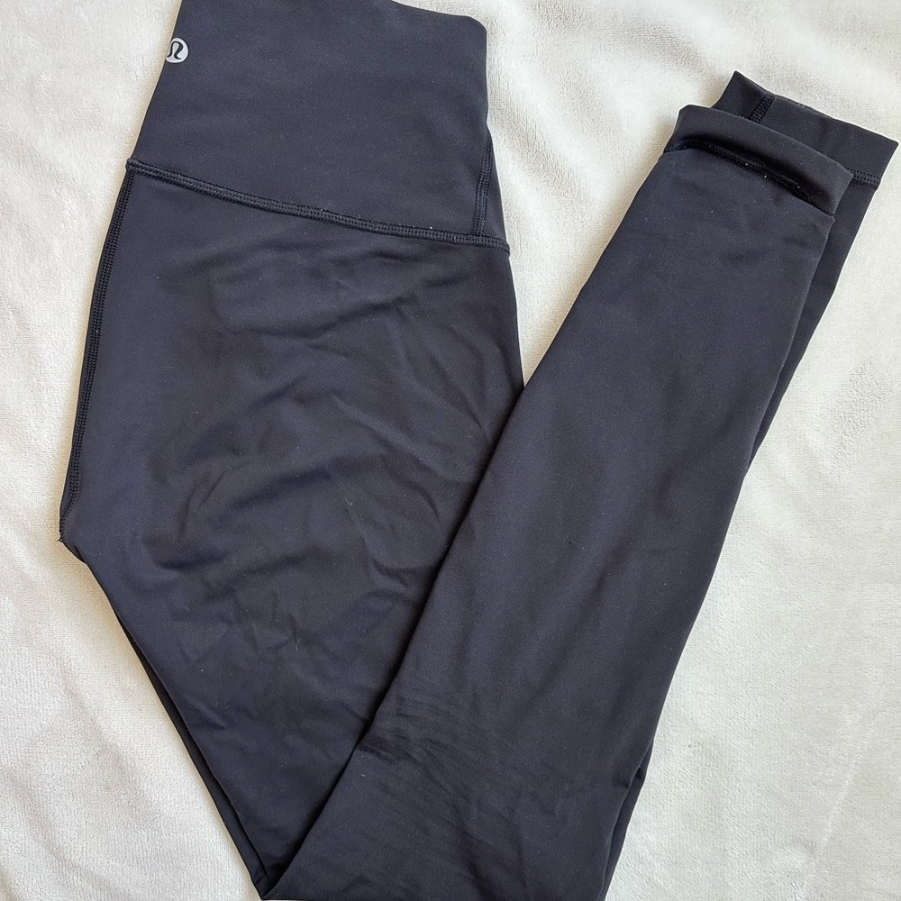 Lululemon wunder under